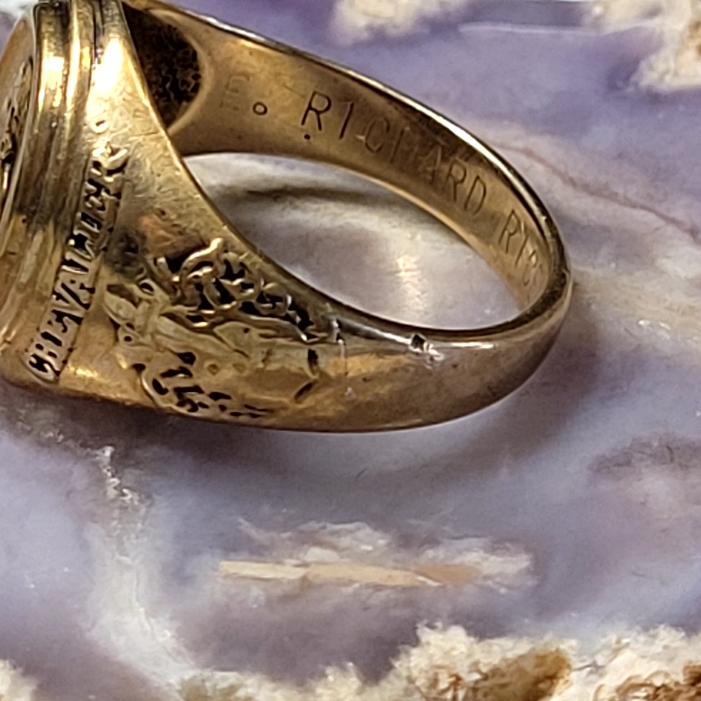 Demolay Chevalier 10k Gold Ring - Picture 3 of 8